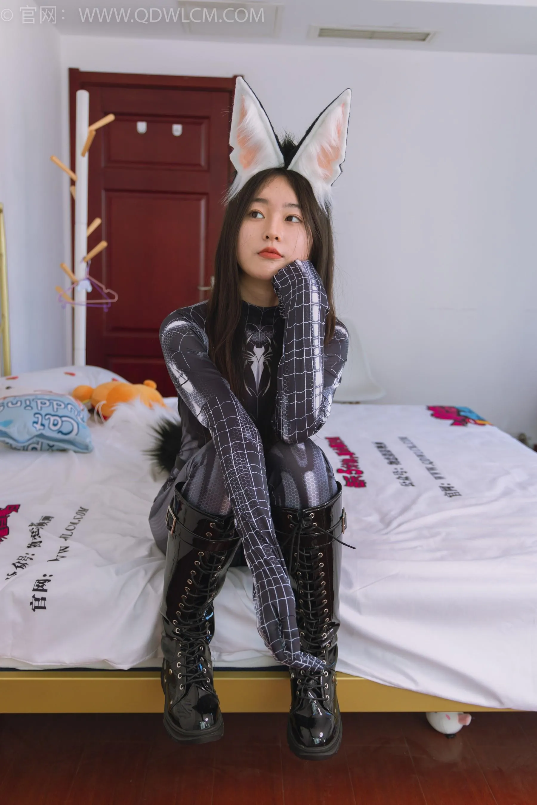 物恋传媒 NO.1554 美兔-超级英雄 [151P]插图8